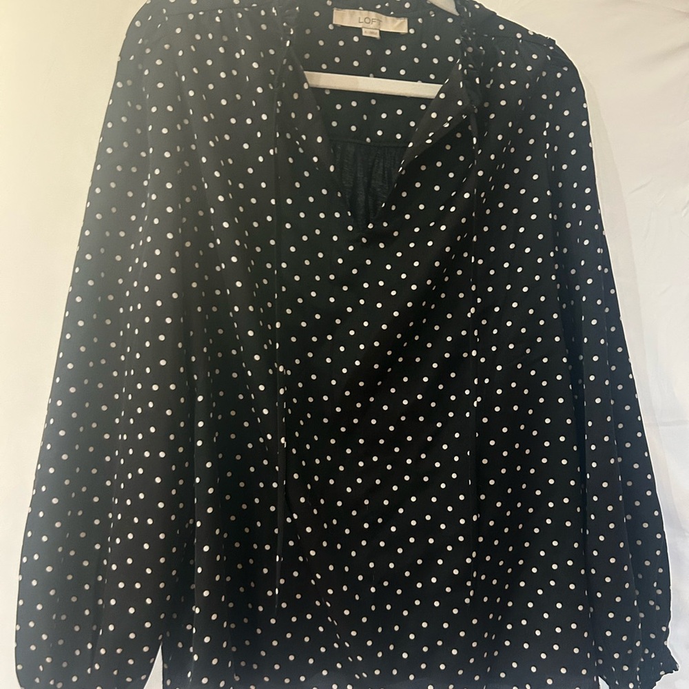 LOFT Black and White Polka Dot V-Neck Blouse
